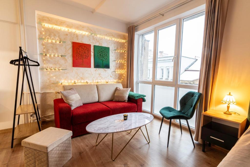 Double-tree apartment by A&M