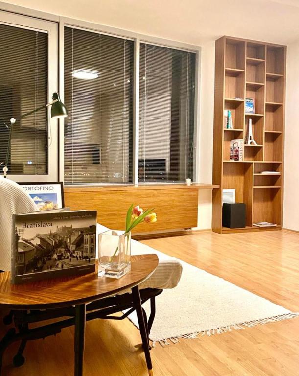 Towers - Studio with Free MiniBar