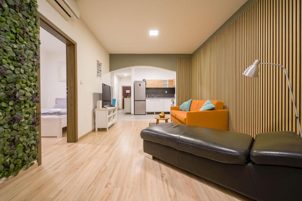 Vesna Convenient Apartment