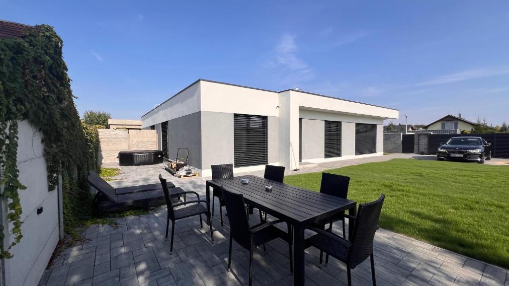 Klimatizovaný Apartmánový dom s vírivkou, 5B