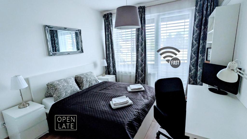 E2 Luxury OldTown Apt - 2x Parking, Foodstore, PCscreen, Netflix, Unlimited Music, Crib, BabyChair, FastWifi, Aircon