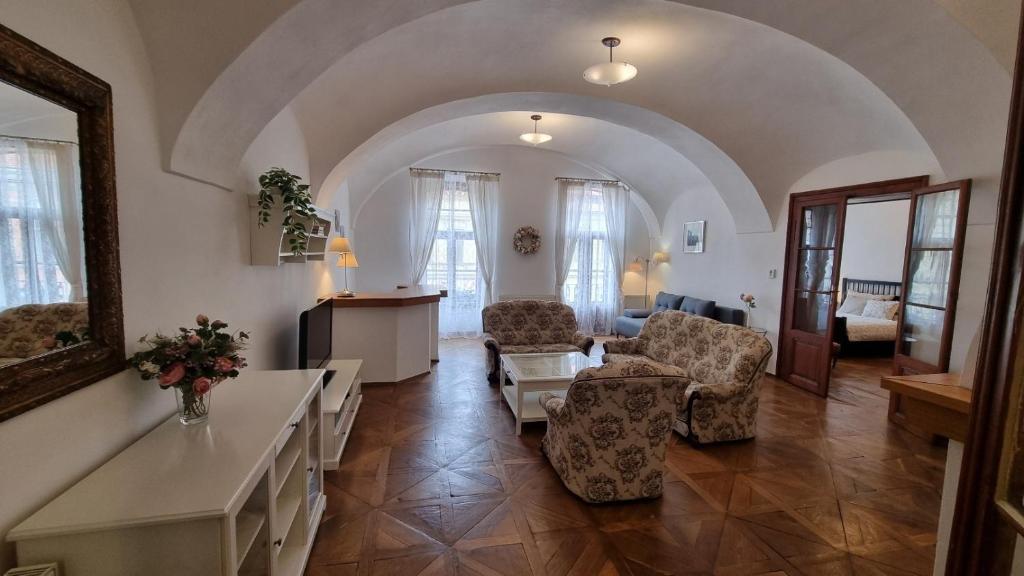 Marina Old Town Apartment