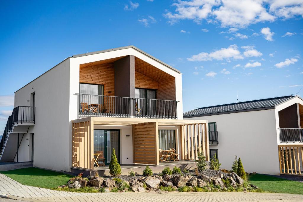 Royal Village - Royal Views apartments