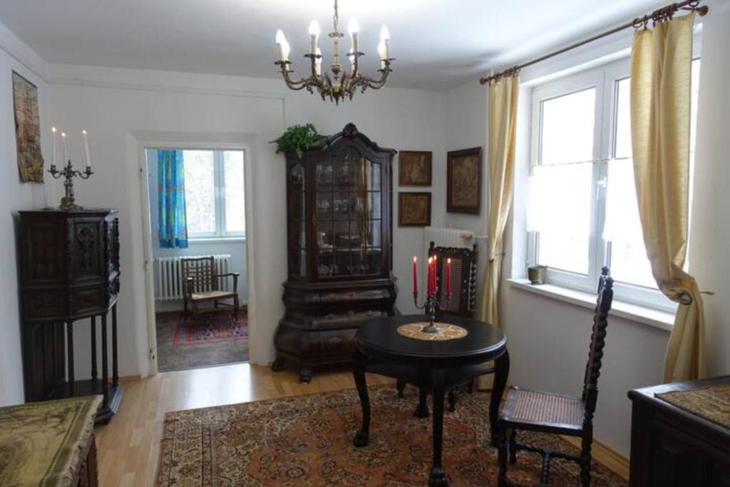 74m², ruhige, stilvolle 4-Zimmerwohnung
