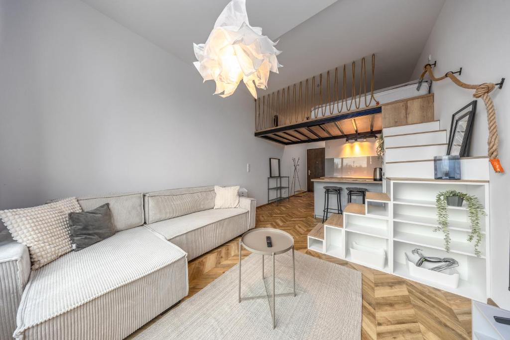 Apollo Luxe Studio, top location, private parking